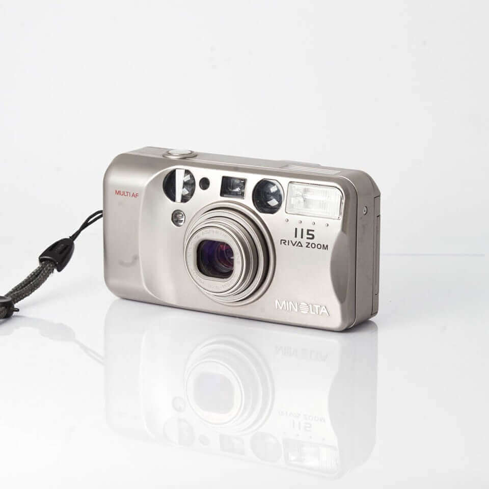 Minolta 115 Riva Zoom - film camera – BromureFilm