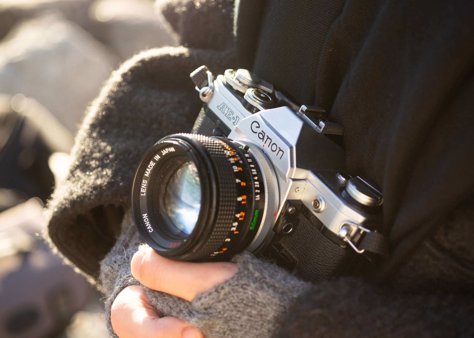 Appareil Photo Argentique Canon AE-1 – 35 Mm, état Occasion