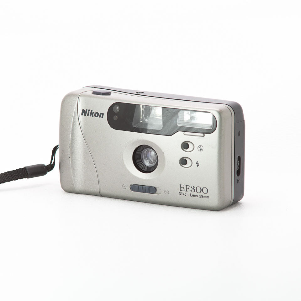 Nikon EF300