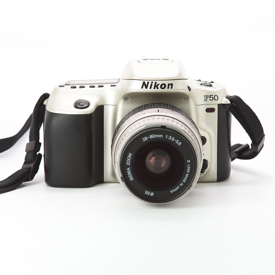 Nikon F50 28-80mm f/3.5-5.6