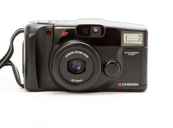 Chinon auto 3501 - Appareil photo argentique - BromureFilm
