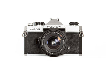 Fujica ST 605 + 29mm f/2.8-Reflex 35mm-BromureFilm