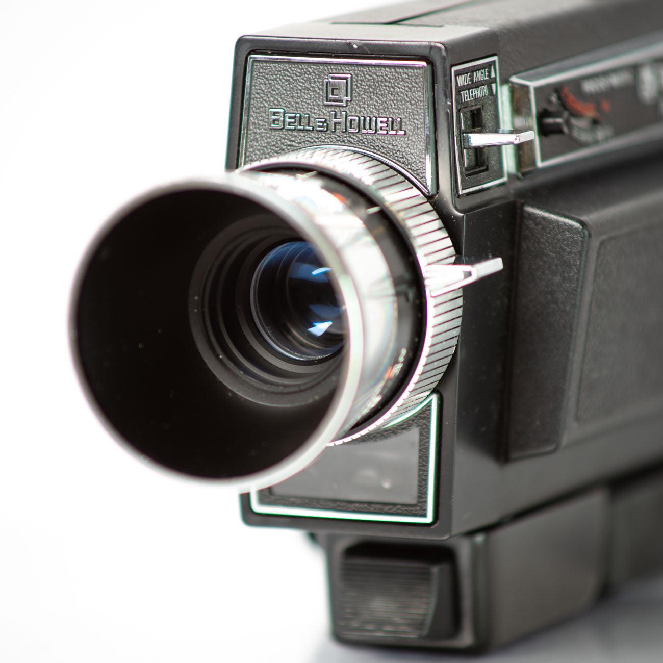 Bell & Howell autoload camera super 8