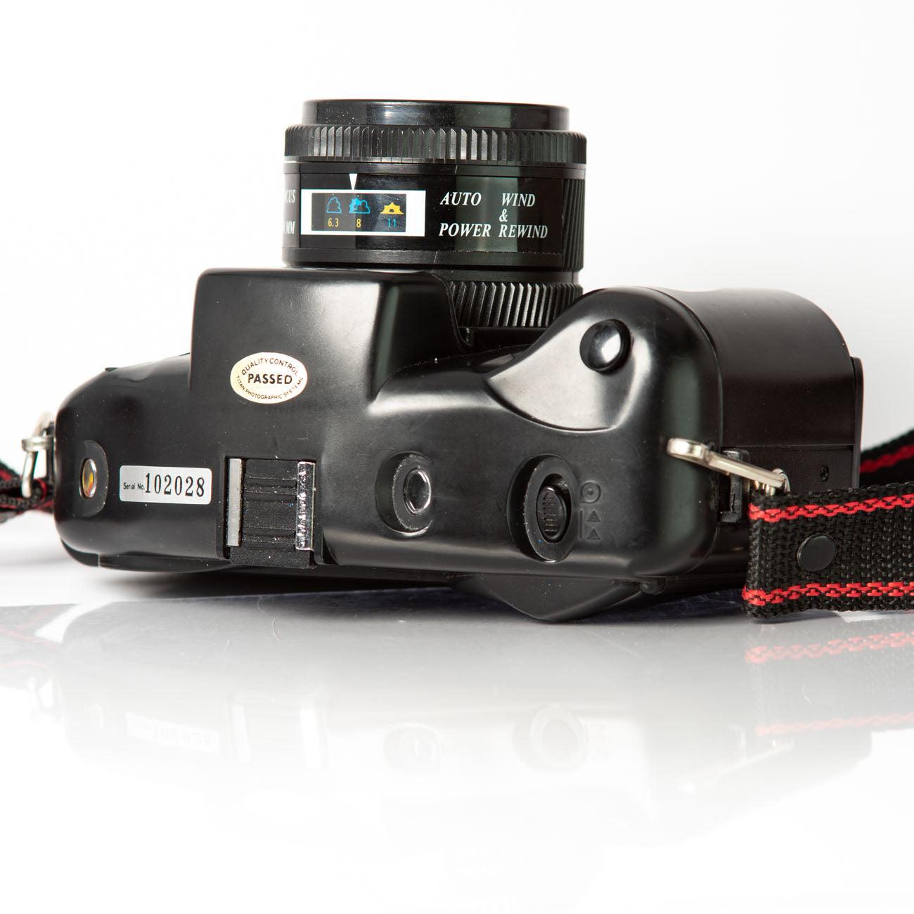 Titan FX-1 appareil photo argentique