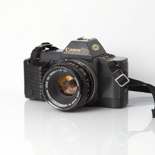 Canon T70 50mm f/1.8